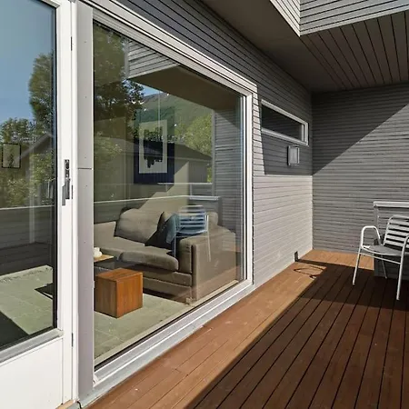 Lejlighed Seaview W/terrace&parking