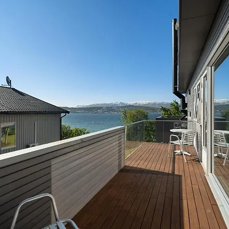 Seaview W/terrace&parking Lejlighed